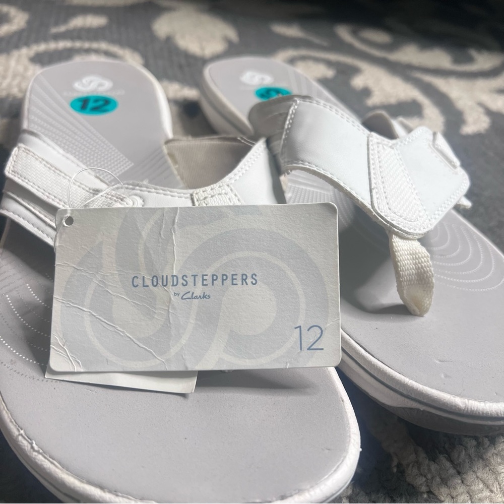 CLOUDSTEPPERS by Clarks